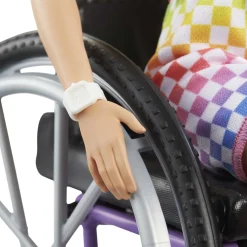 Barbie Fab Pop In Rolstoel