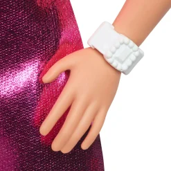 Barbie Fashionista pop pink dress heart cut out