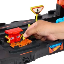 Hot Wheels City Sets & Haulers City Ultimate Garag