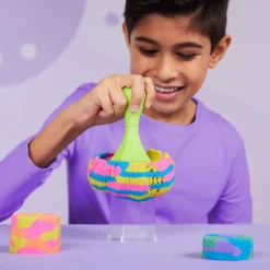 Kinetic Sand Squish N' Create