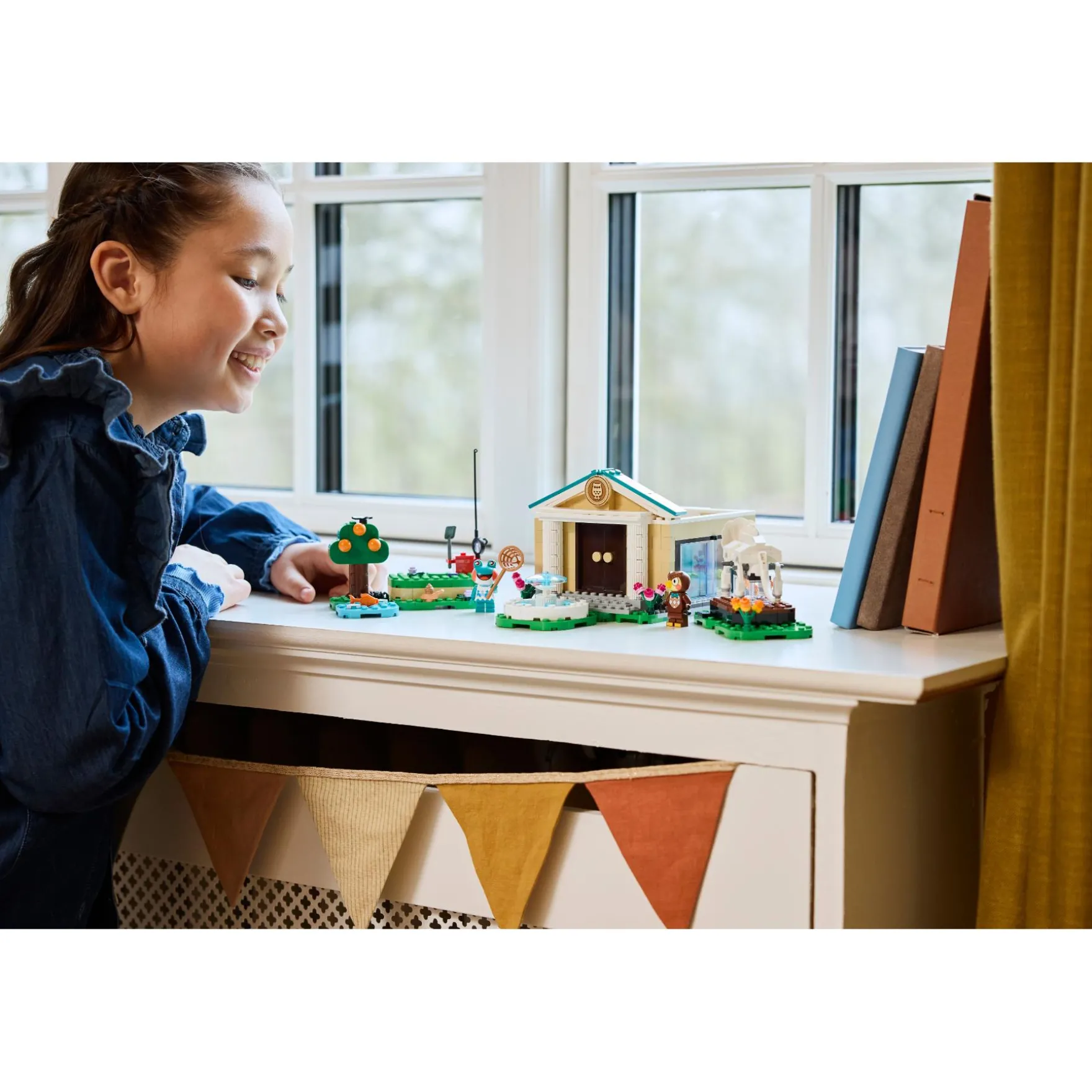 LEGO 77056 Animal Crossing Blathers' museum collectie