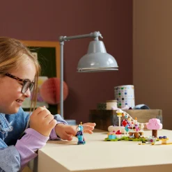 LEGO 77046 Animal Crossing Julians  verjaardagsfeestje