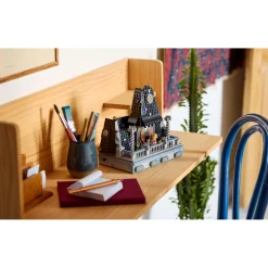 LEGO 76781 Wednesday en Enids kamer