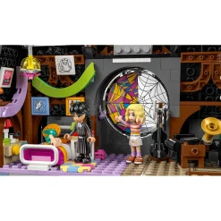 LEGO 76781 Wednesday en Enids kamer