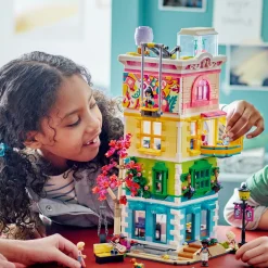 LEGO  Friends 41748 Heartlake City Buurtcentrum