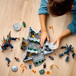 LEGO Super Heroes 76156 Opkomst Van De Domo