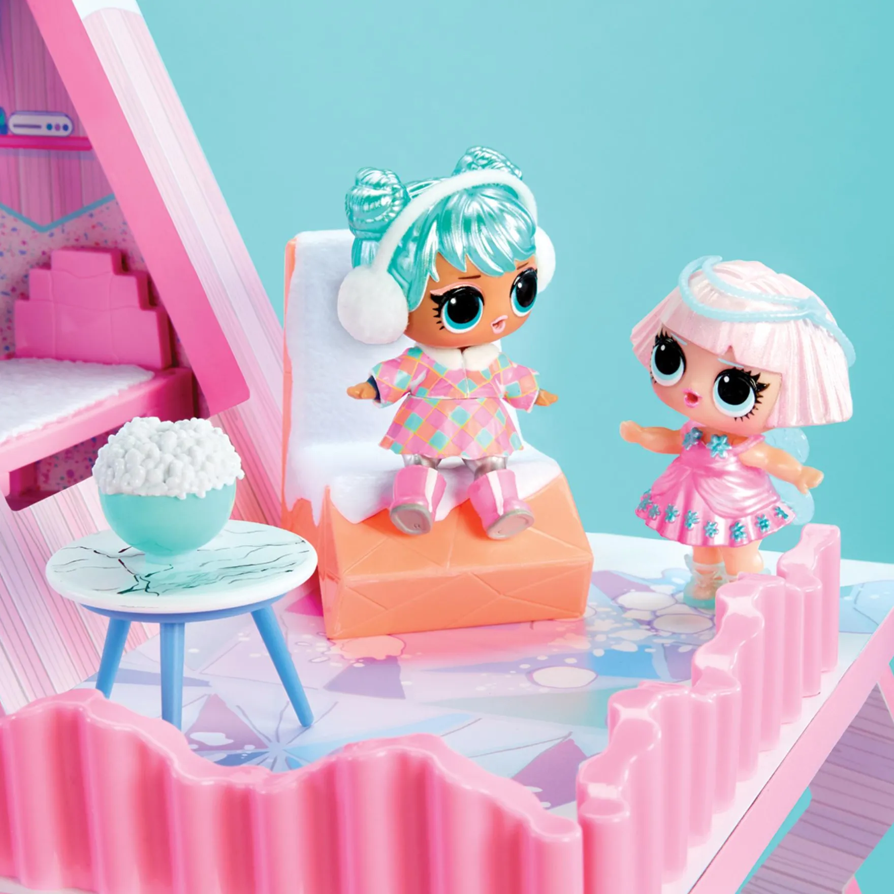 L.O.L. Surprise Winter Snow Chalet