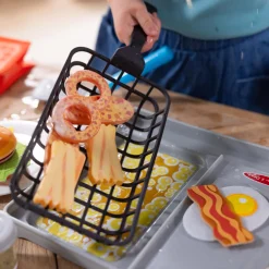 Melissa & Doug Water Wow! Pretend Play Flip & Fry