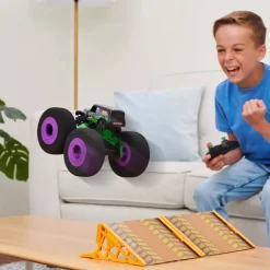 R/C Monster Jam 1:16 Grave Digger Ramp Champ