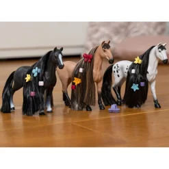Schleich 42622 Beauty Horse Knabstrupper Stallion