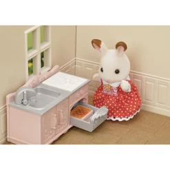 Sylvanian Families 5567 New Red Roof Cosy Cottage Starter Home