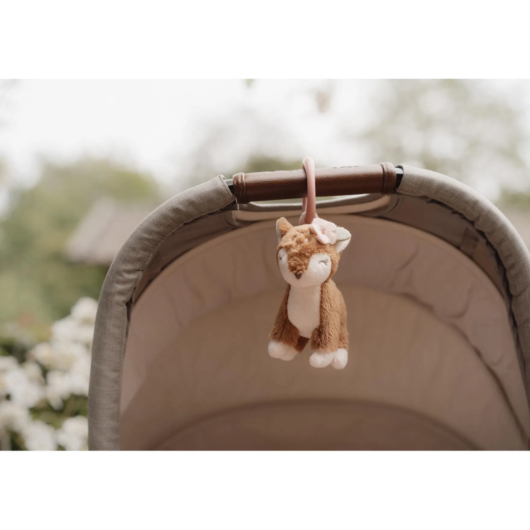 Trilfiguur Hert Fairy Garden